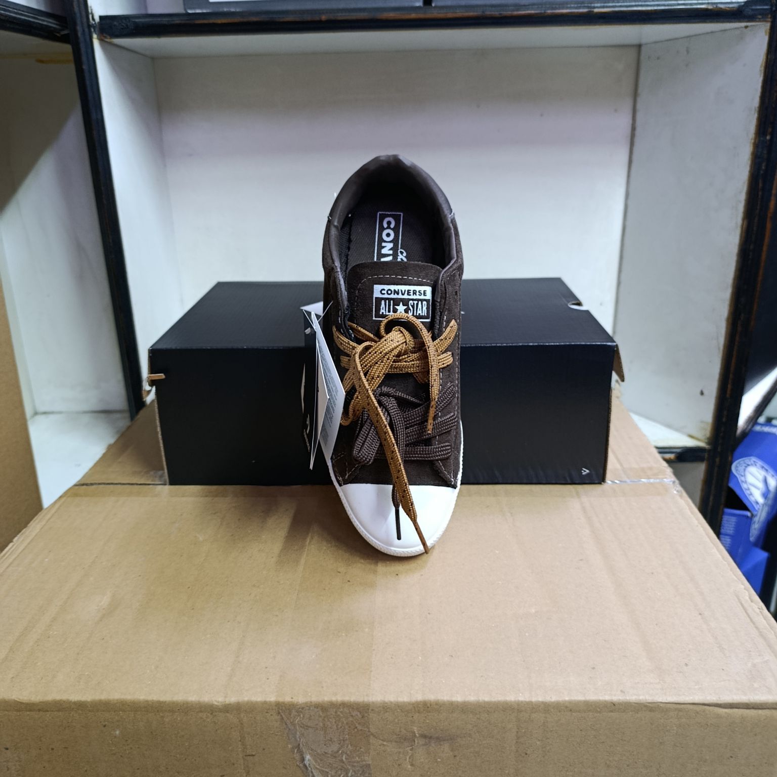 Converse Chuck Taylor Lo Brown — görsel 2/3