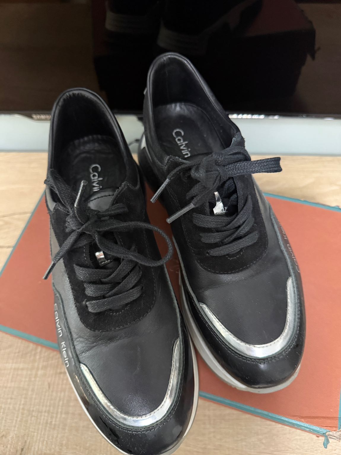Siyah Sneaker — görsel 4/5