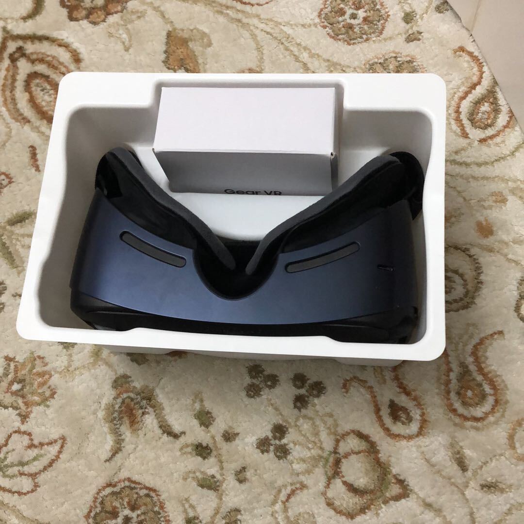 Samsung Gear VR Sanal Gerçeklik Gözlüğü — görsel 3/11