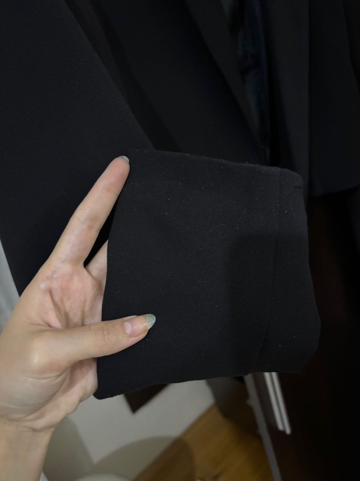 Siyah Kısa Blazer Ceket — görsel 2/4