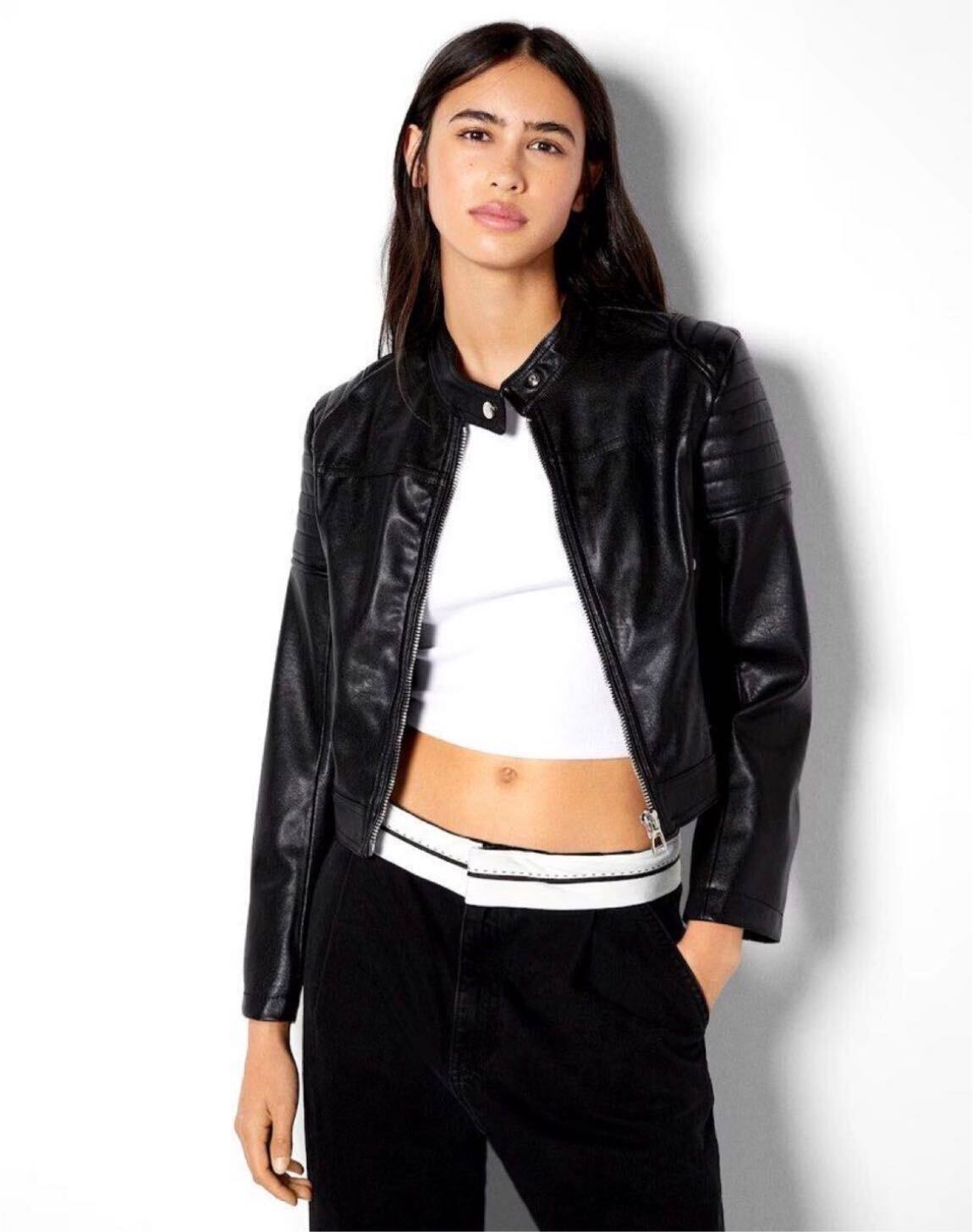 Bershka Siyah Deri Ceket — görsel 2/13