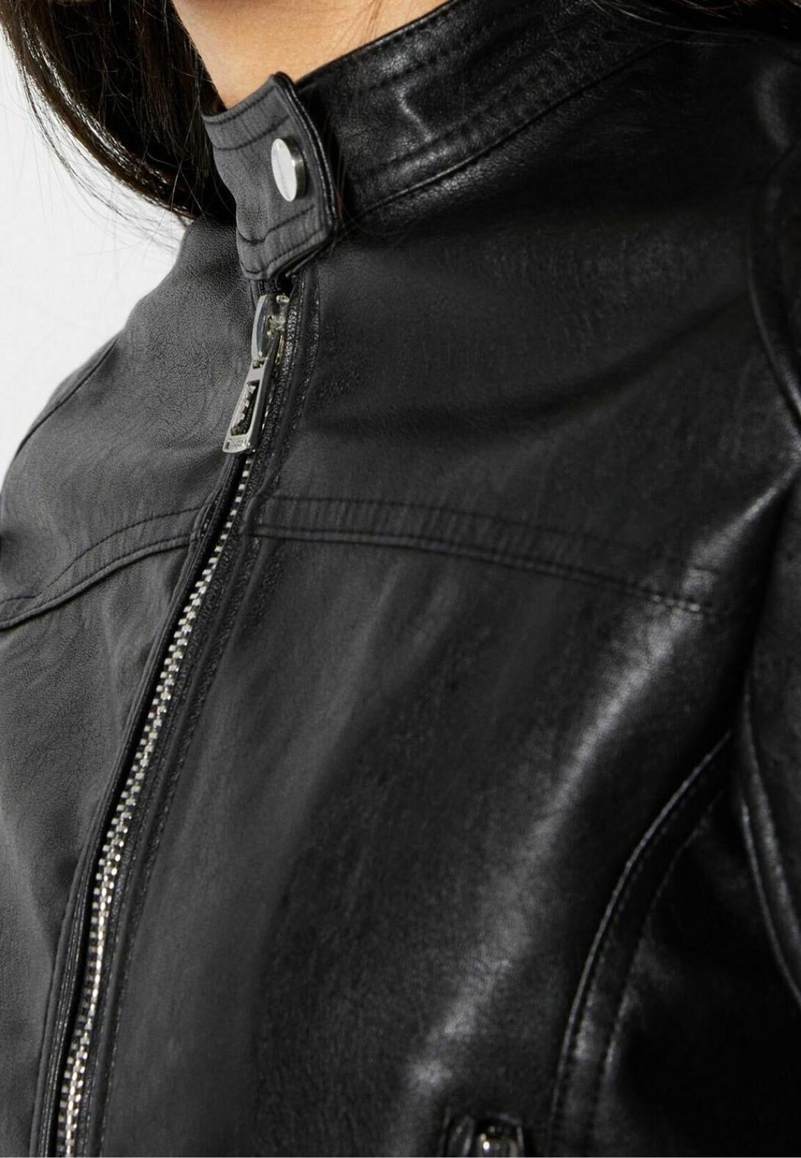 Bershka Siyah Deri Ceket — görsel 3/13