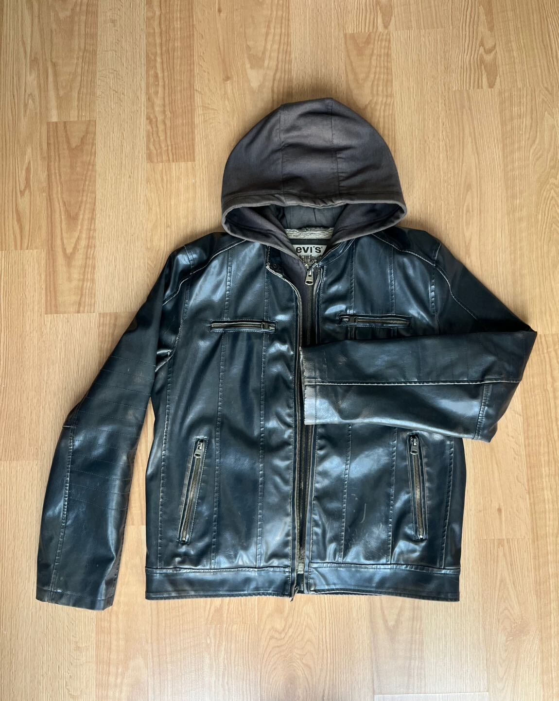 Levi’s Vintage Mont — görsel 2/14