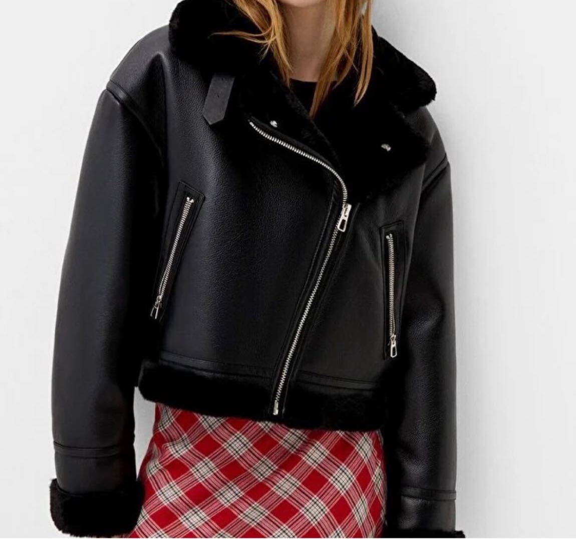 BERSHKA SUNİ KÜRK — görsel 4/7
