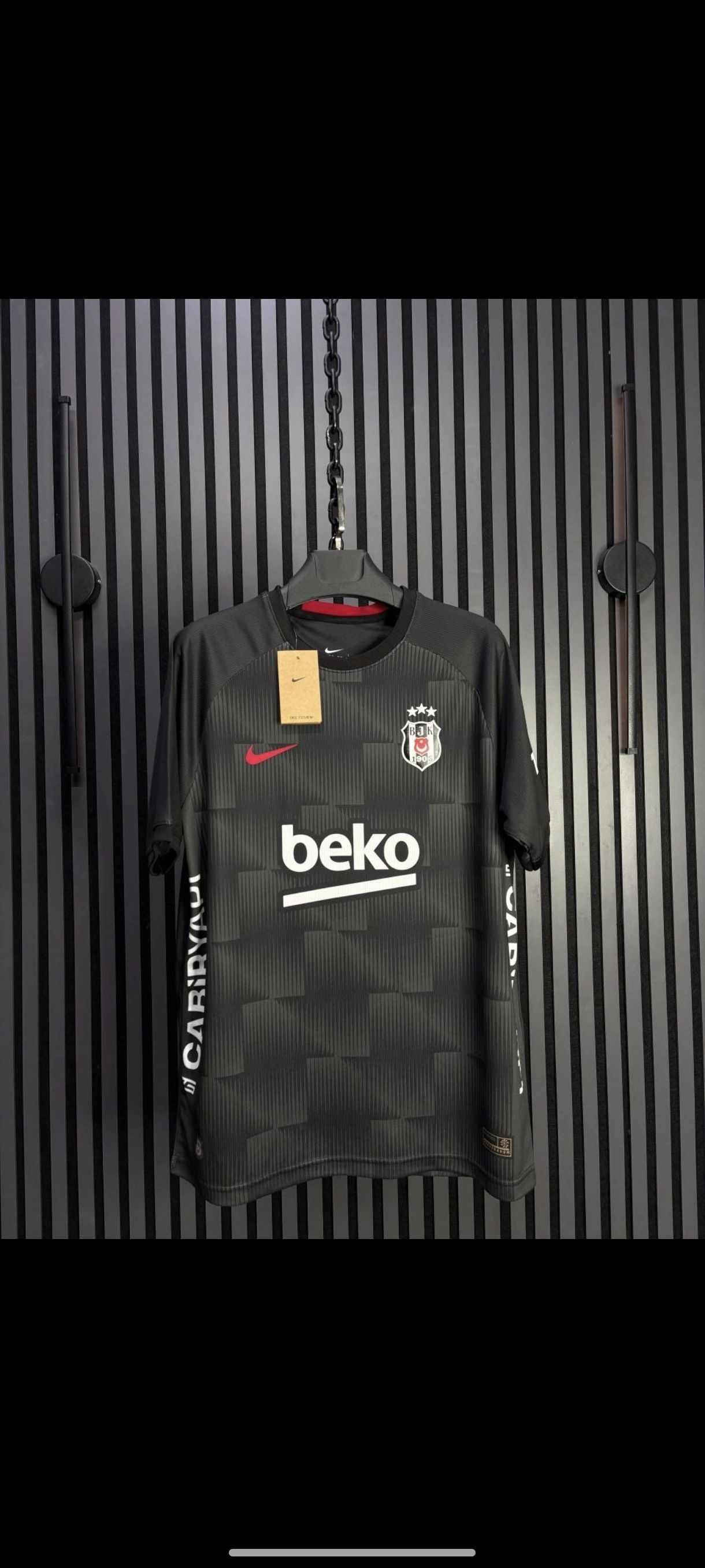 Beşiktaş Yeni Sezon Siyah Forma — görsel 3/6