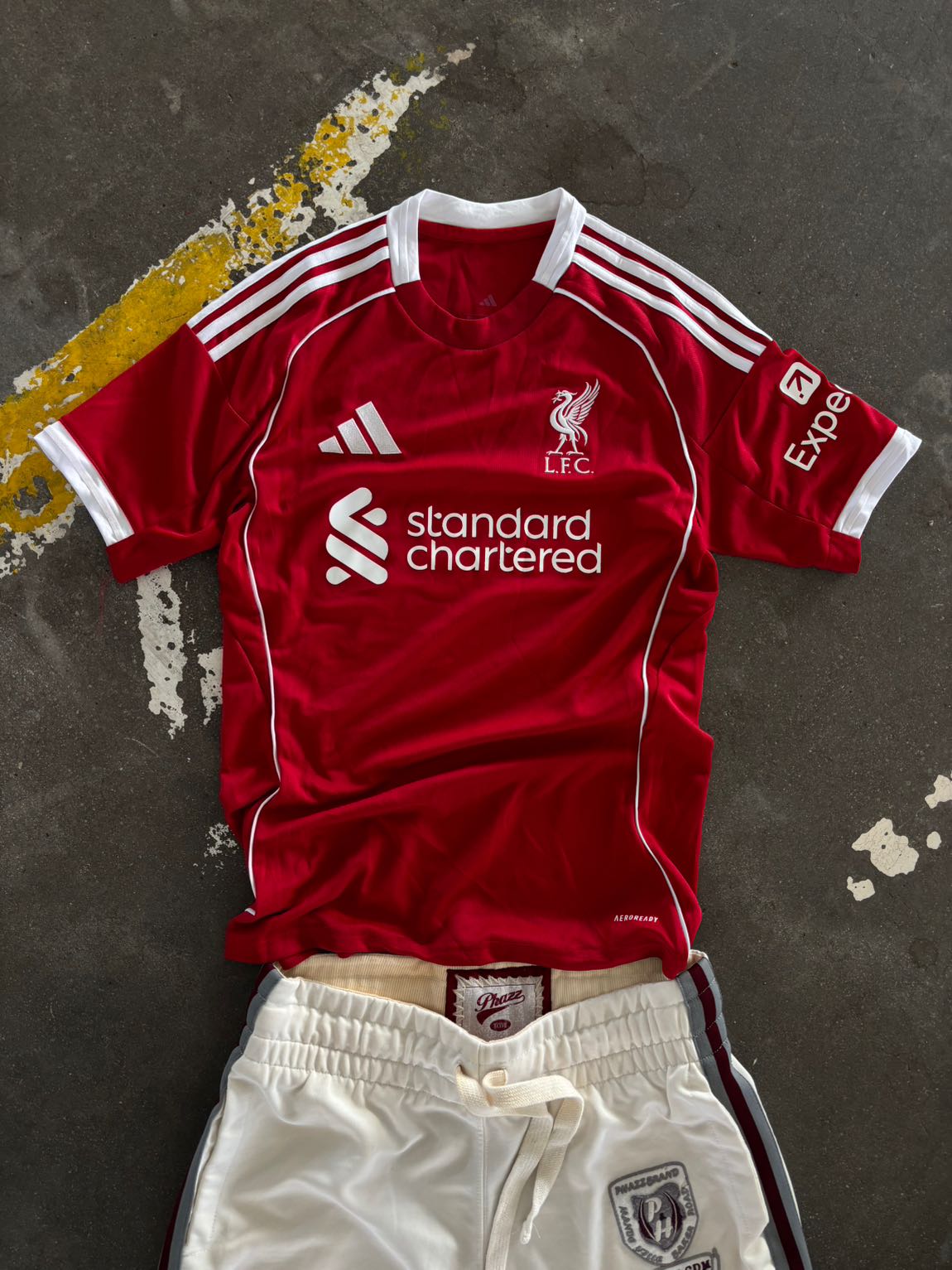 LİVERPOOL Forma — görsel 7/8
