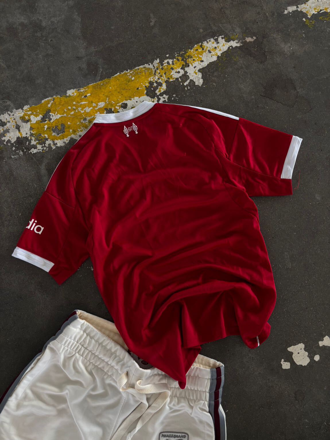 LİVERPOOL Forma — görsel 3/8
