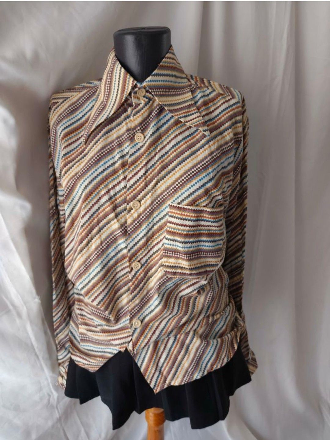 70'ler disco sivri yaka vintage gömlek — görsel 5/9