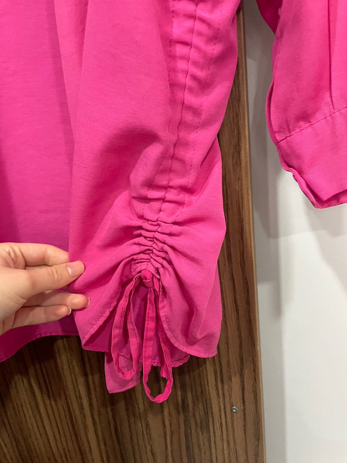 Pembe Gömlek — görsel 2/4