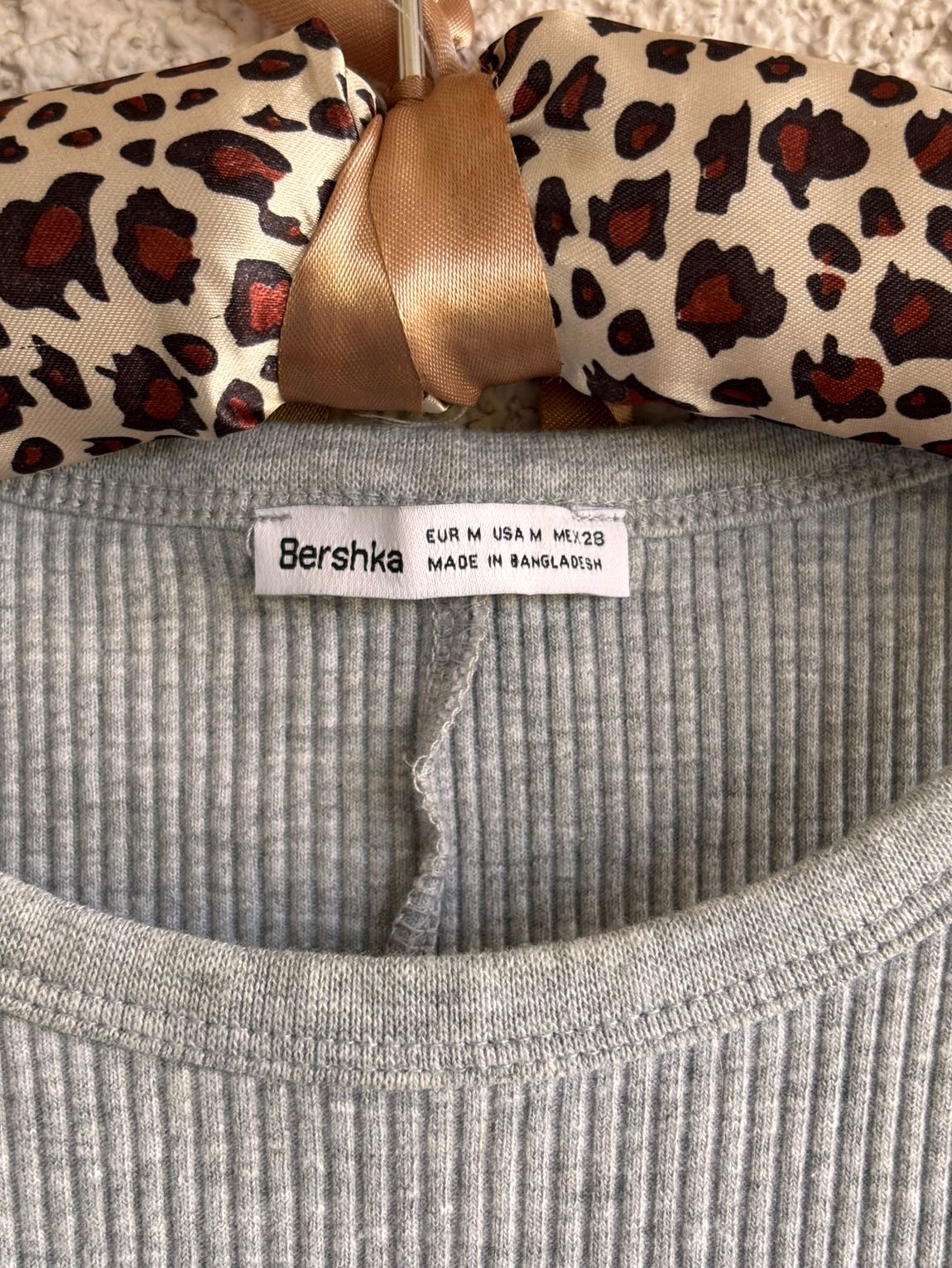 Gri halter yaka elbise — görsel 4/6