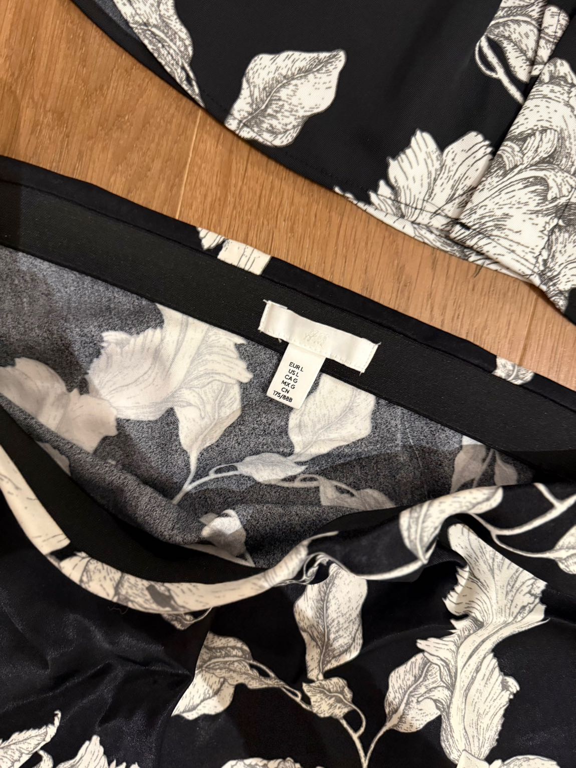 H&M gömlek etek takım — görsel 5/5