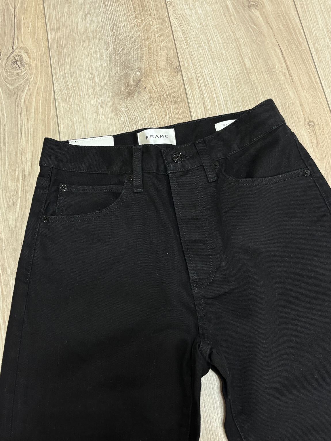 Frame Borrowed Jean’s/25 — görsel 4/9