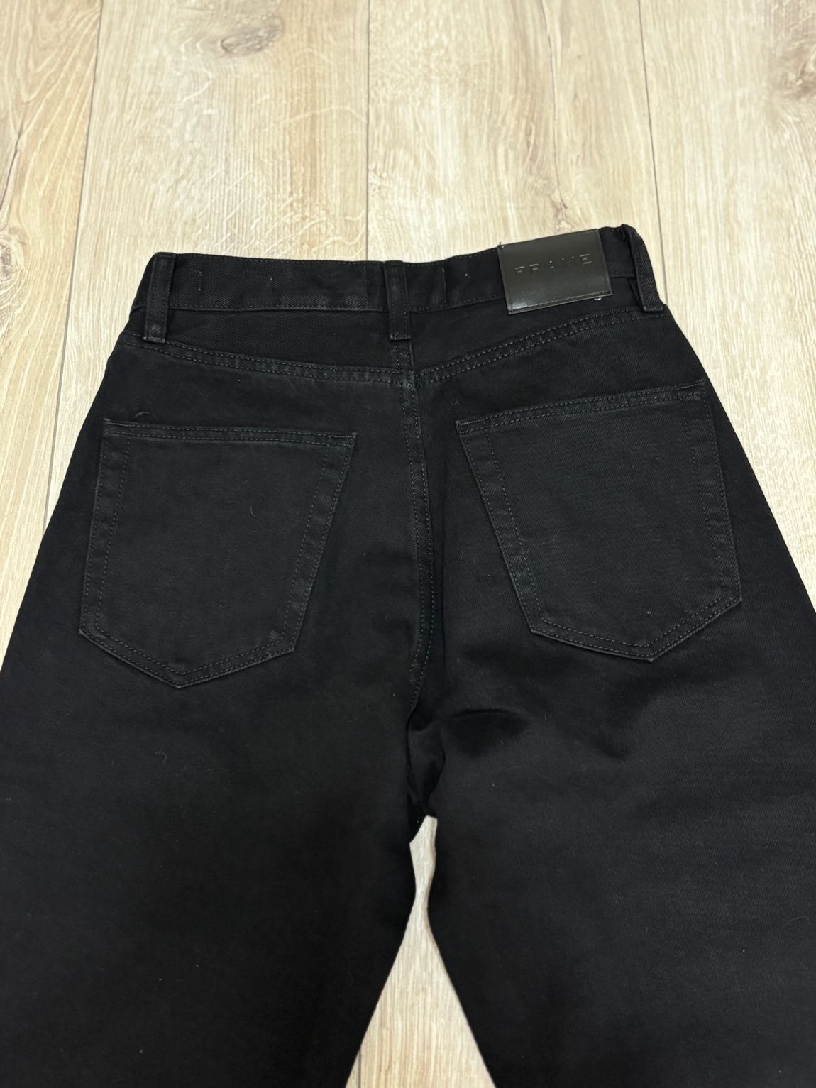 Frame Borrowed Jean’s/25 — görsel 8/9