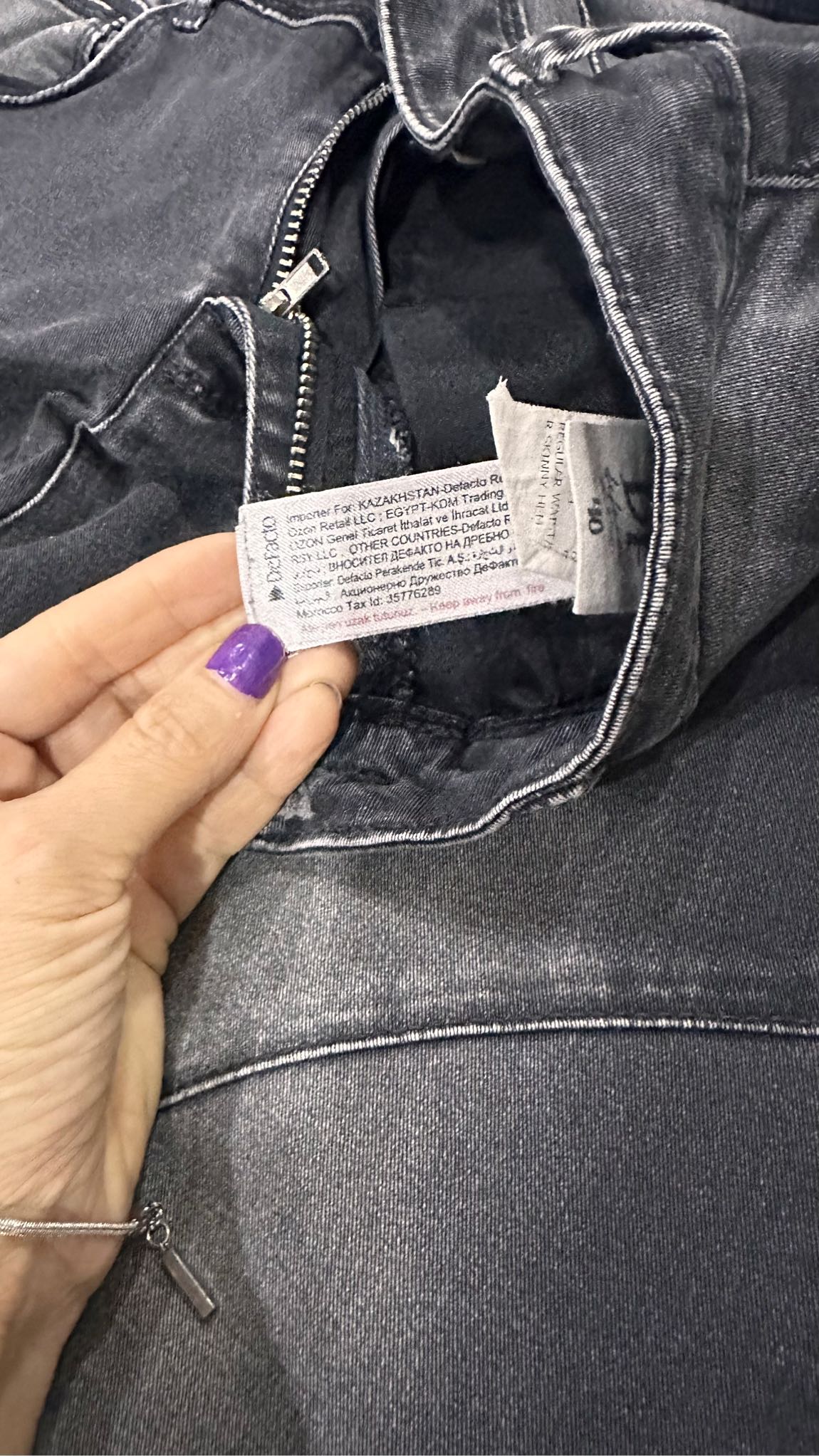 Siyah Motosiklet Kesim Kot Pantolon — görsel 2/3