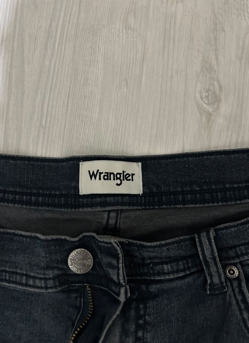 wrangler jean — görsel 2/4