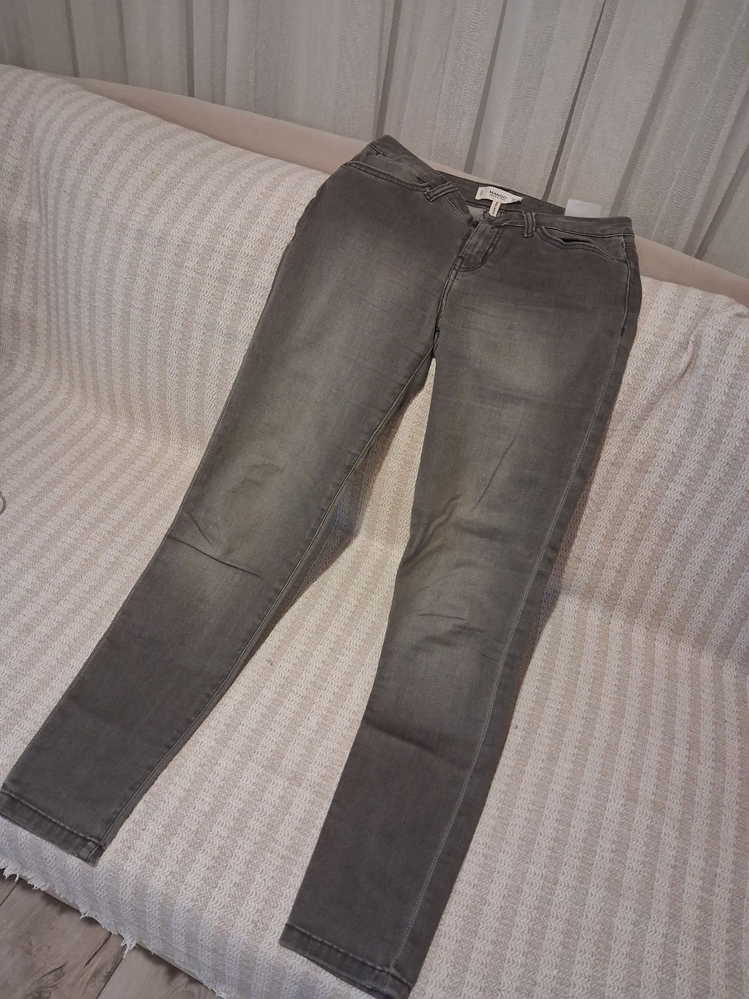 Mango Gri Jean — görsel 2/3