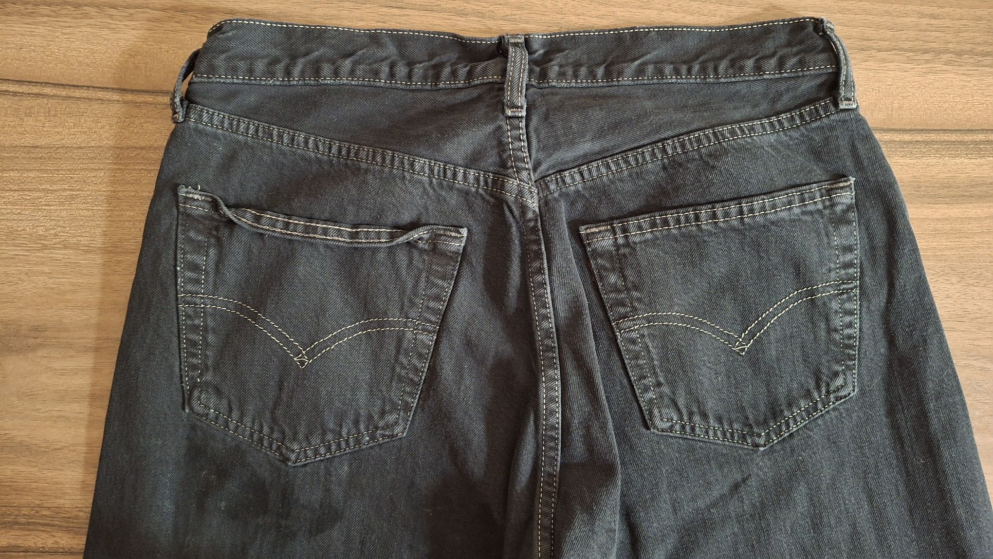 Levis 501 Straight Kadın Vintage Jean — görsel 2/4