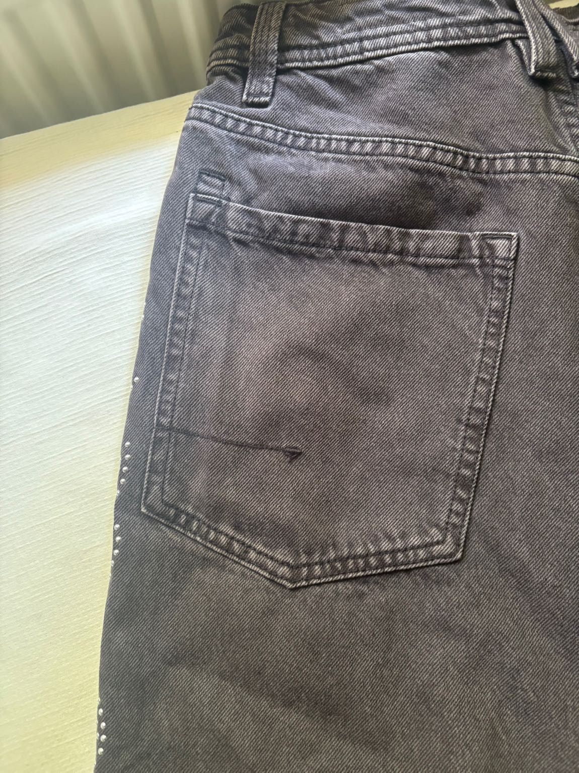 Bershka Taşlı Alev Desenli Füme Jean — görsel 11/11