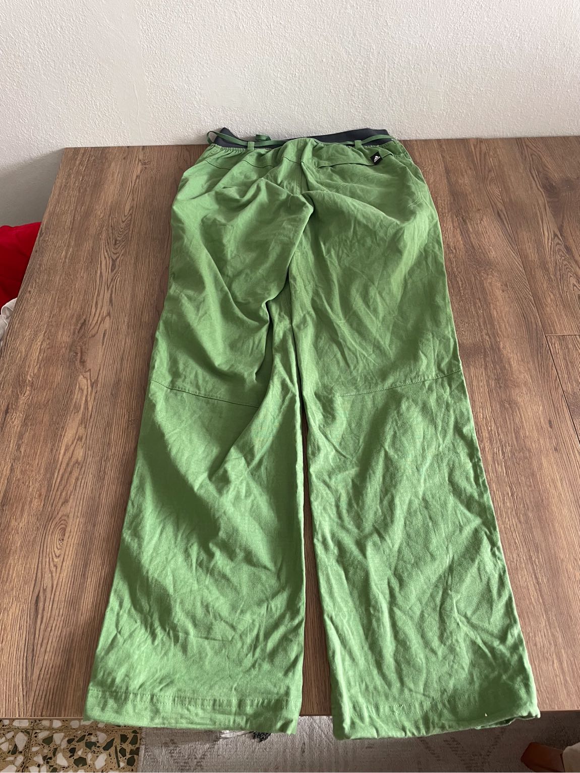 Adidas Yeşil Kayak Pantolonu — görsel 8/8