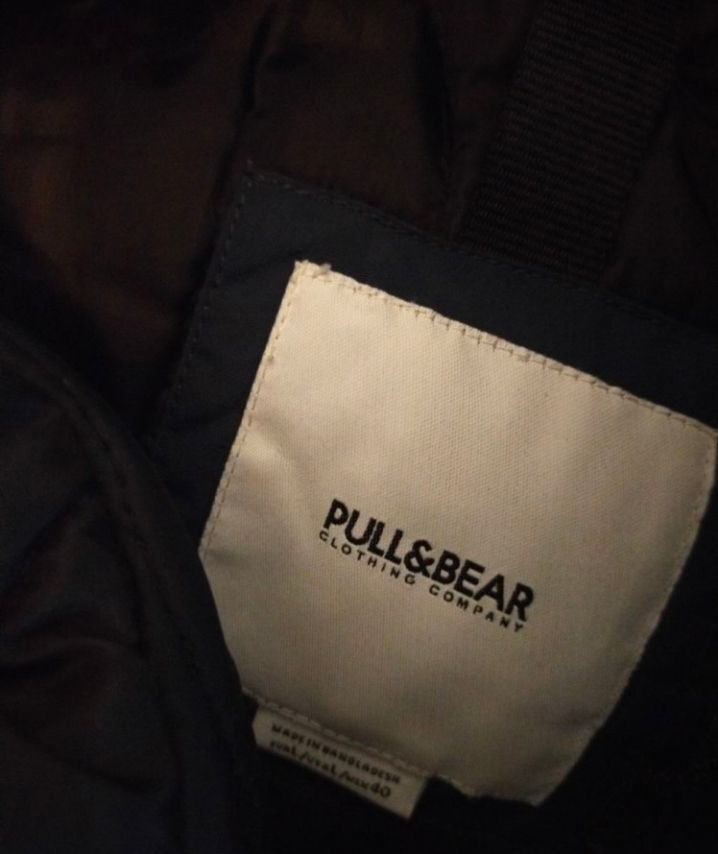 Pull & Bear Kapüşonlu Mont — görsel 2/2