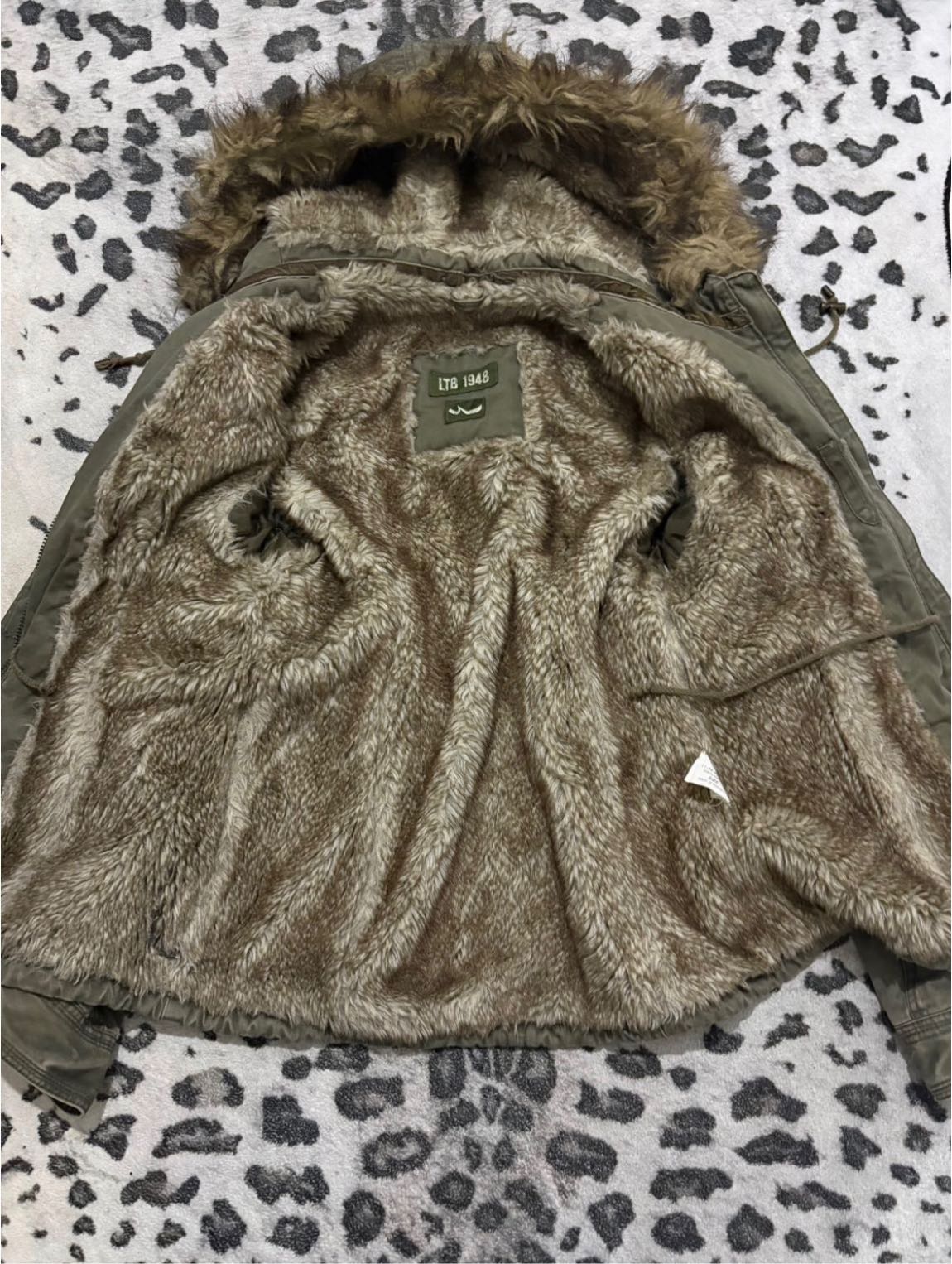 Abercrombie type megan fox mont ceket — görsel 3/5