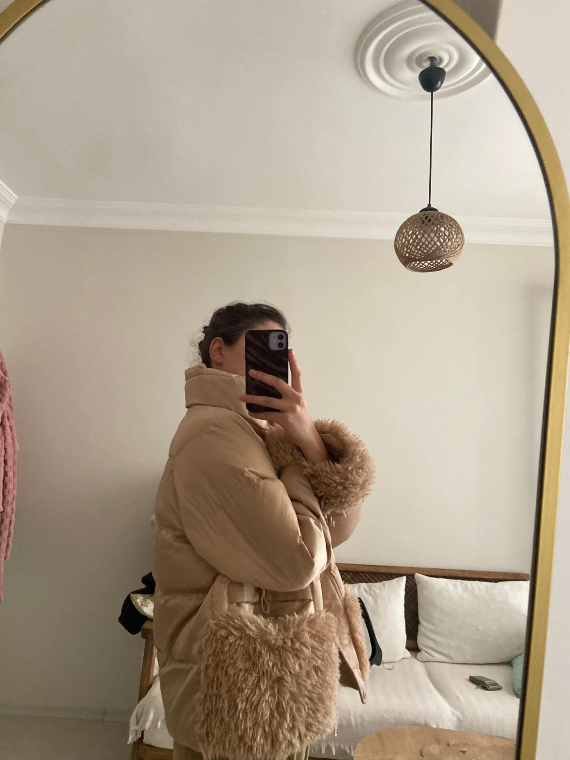 Bej Peluş Mont — görsel 6/6
