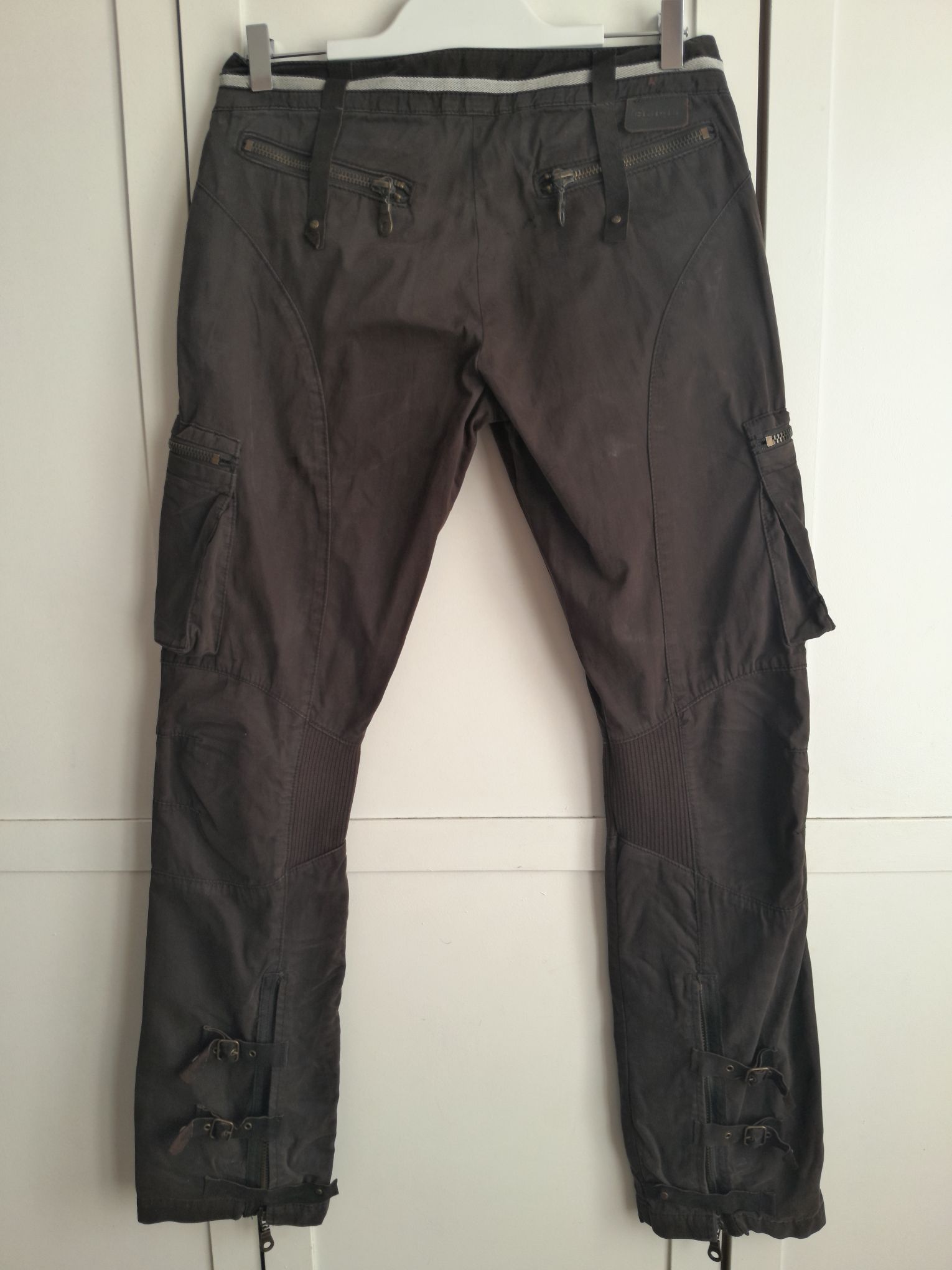 Erkek Guru Y2K Techwear Kargo Pantolon — görsel 2/9