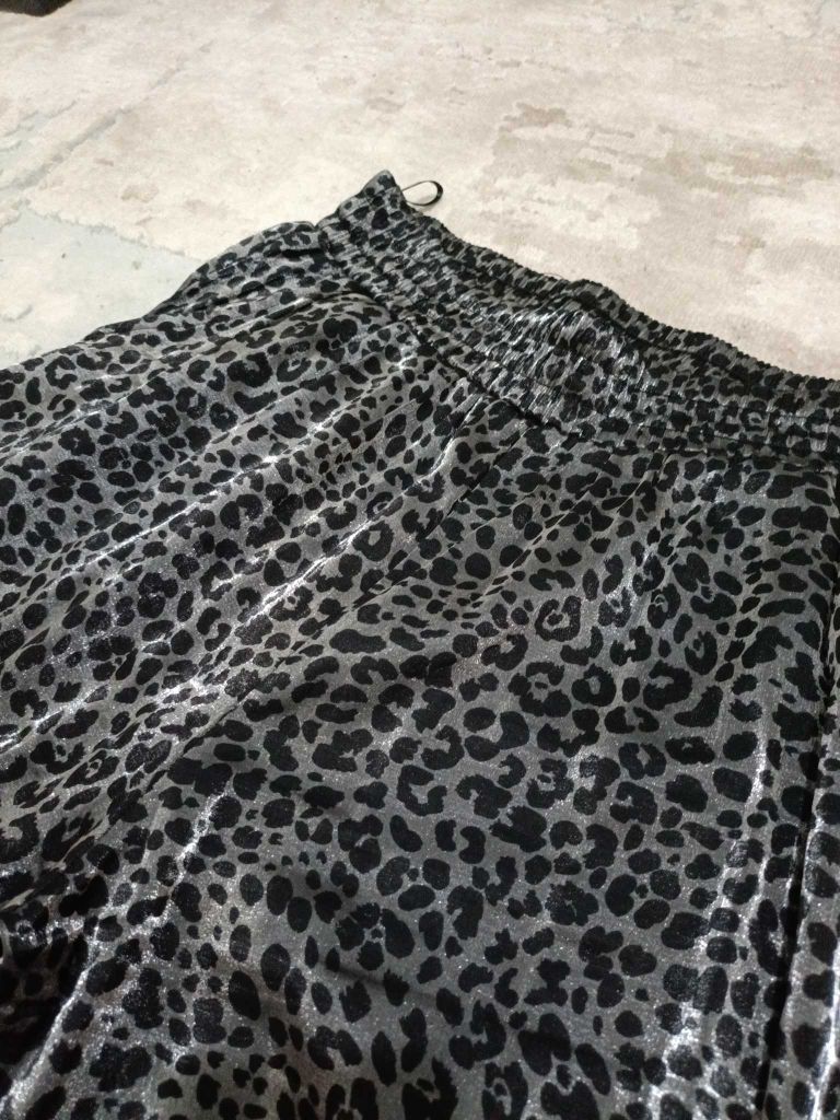 leopar desenli saten pantolon — görsel 2/2