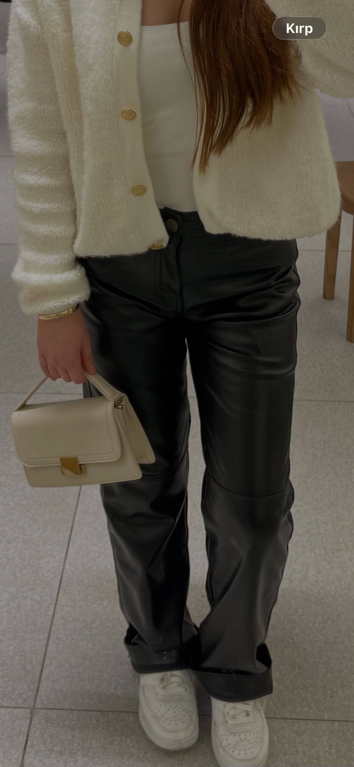 Bershka Siyah Suni Deri Pantolon — görsel 5/5