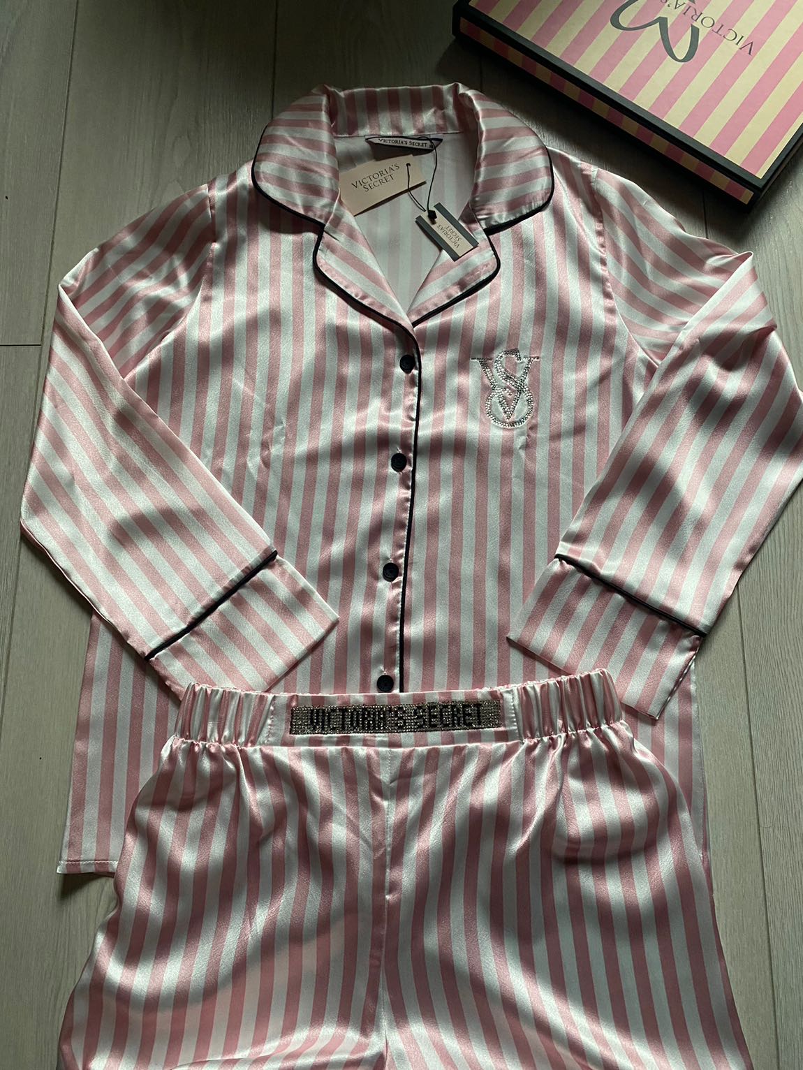 Victoria's Secret Pijama Takımı — görsel 2/8
