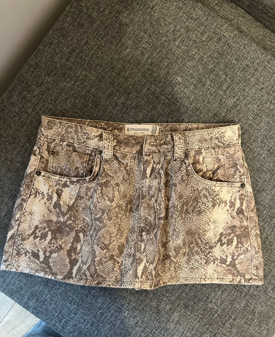 Stradivarius Şortlu Etek — görsel 4/4