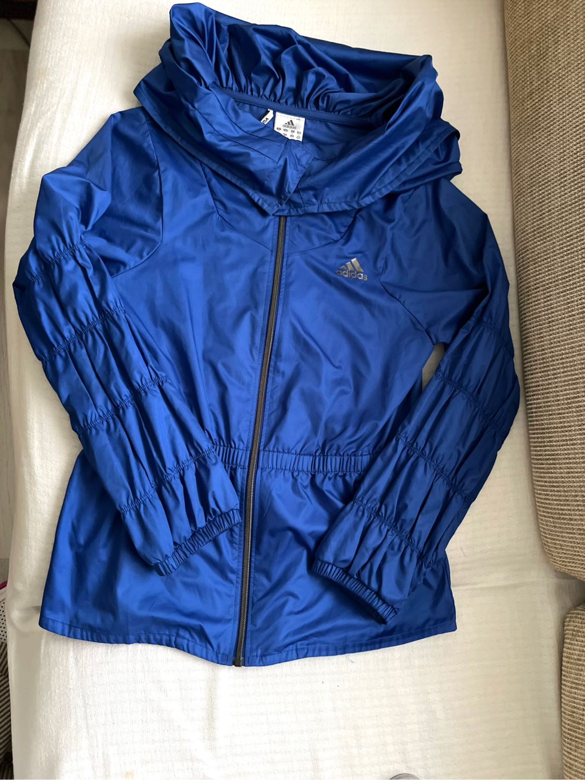 Adidas Clima kadın rüzgarlık yağmurluk — görsel 11/12