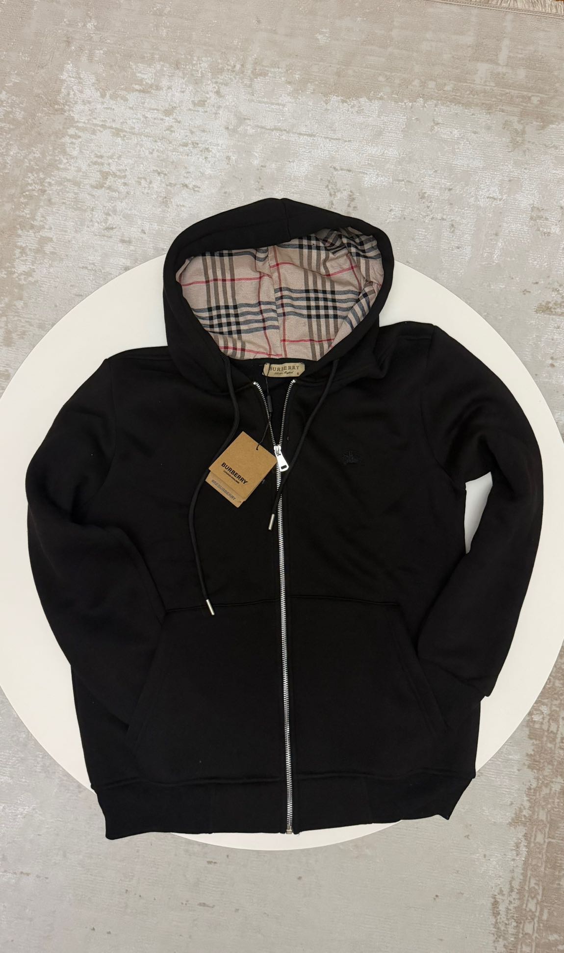BURBERRY HIRKA KAPÜŞONLU — görsel 2/4