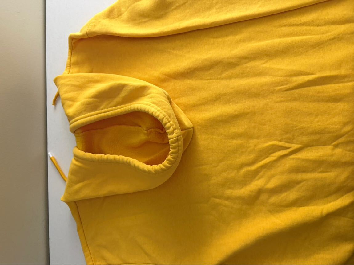 Hardal Sarı Kanguru Cepli Sweatshirt — görsel 3/4