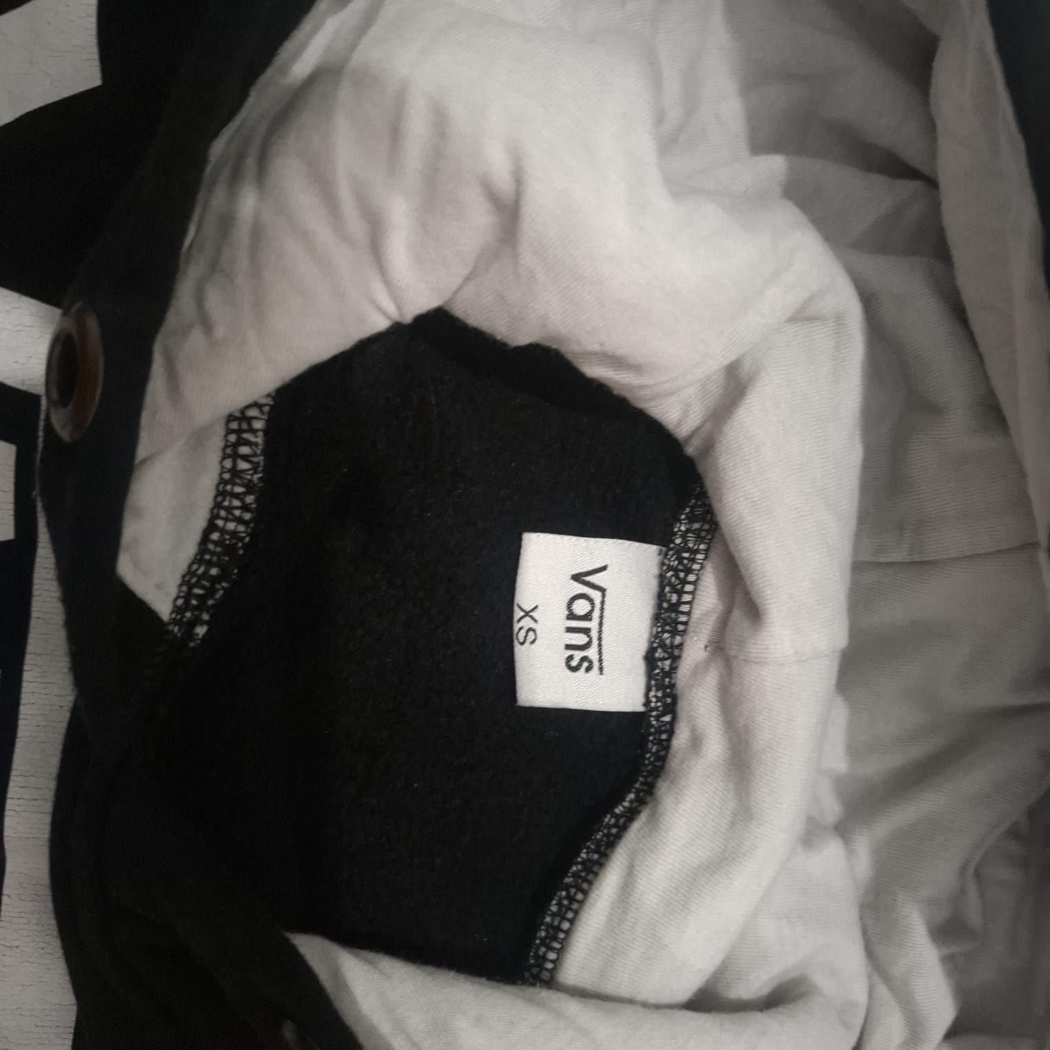 Vans Siyah Sweatshirt — görsel 2/3