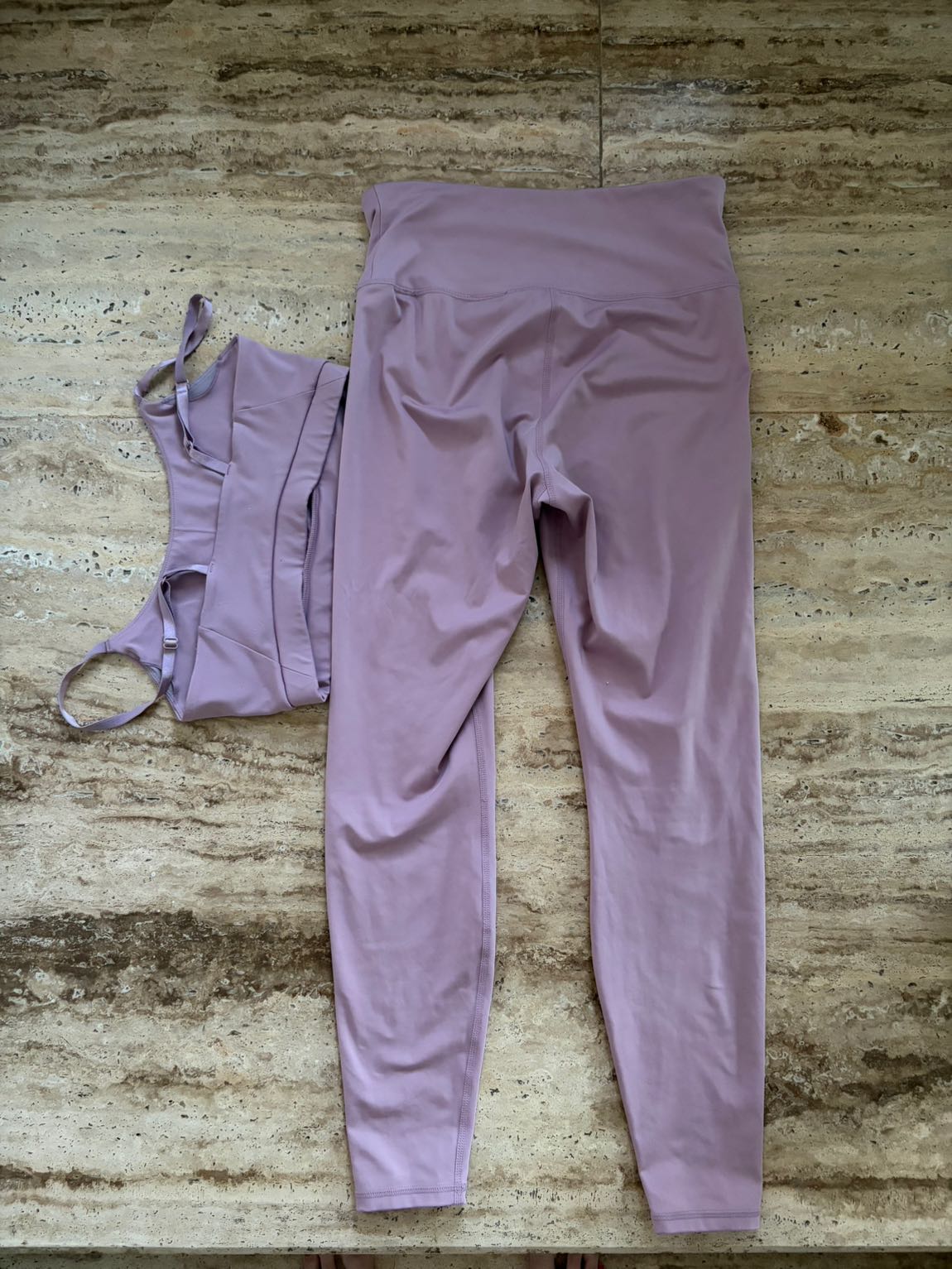 H&M Lila Spor Tayt ve Sütyen Seti — görsel 4/5
