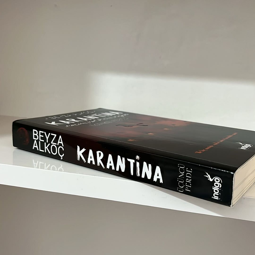 Karantina Üçüncü Perde Kitabı — görsel 2/6
