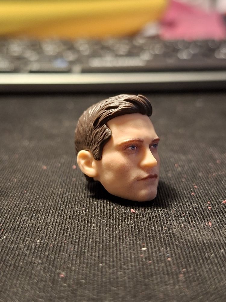 Marvel Legends Tobey Kafa — görsel 2/4