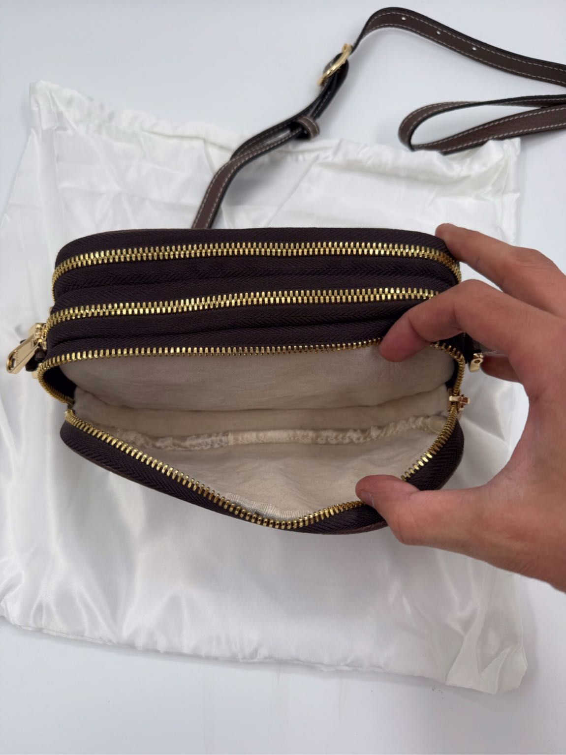 Gucci kadın askılı çanta — görsel 5/8