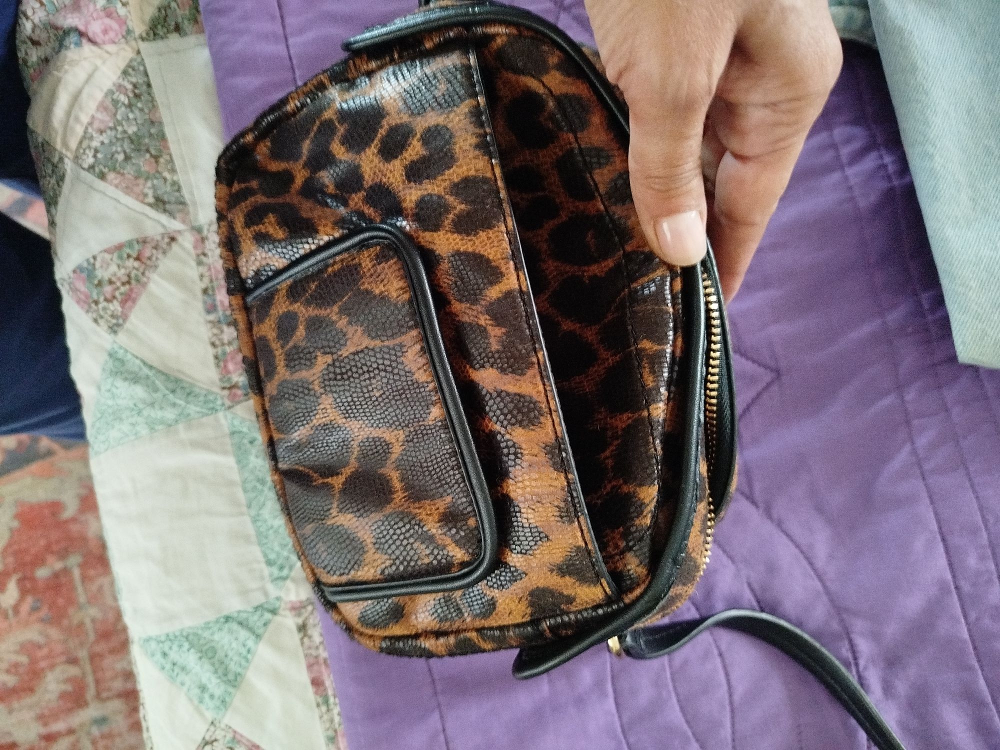 Leopar Desenli Çapraz Çanta — görsel 2/3