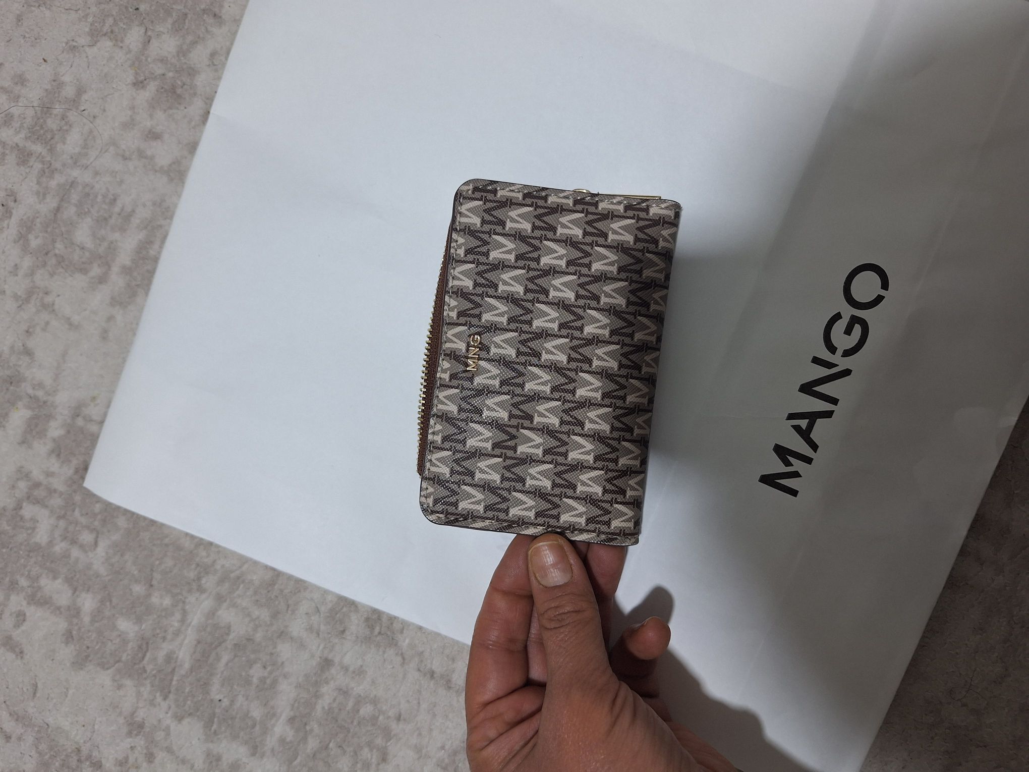 mango monogramli kucuk cuzdan kartlik — görsel 4/7