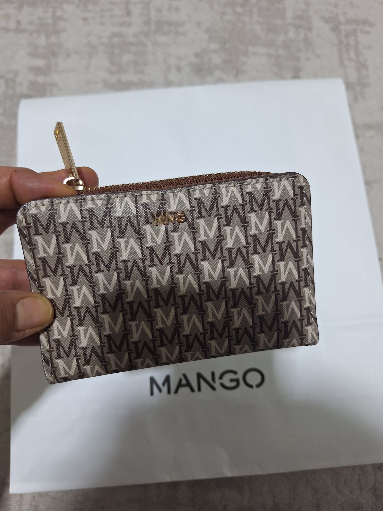 mango monogramli kucuk cuzdan kartlik — görsel 2/7