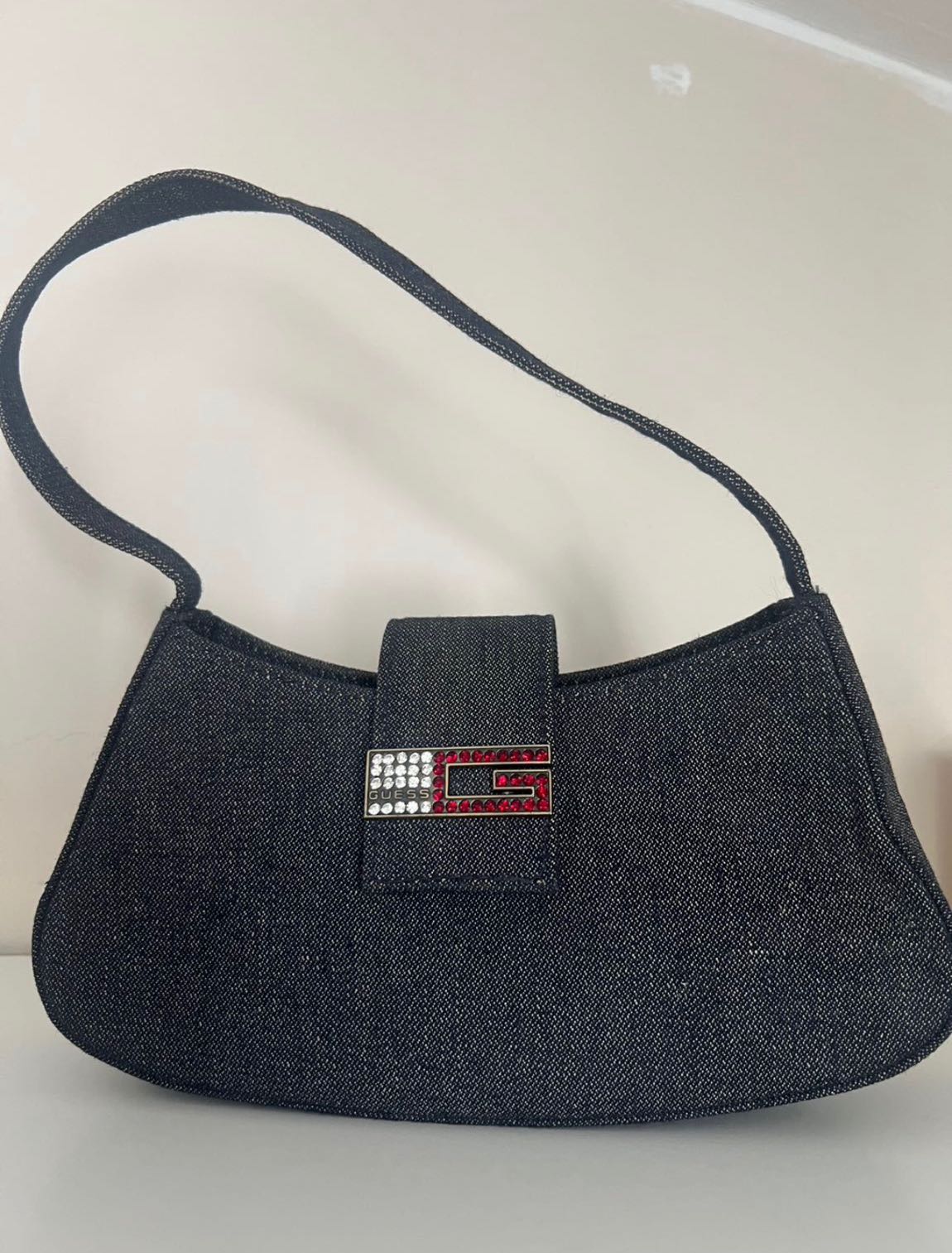 Guess Taş Detaylı Denim Omuz Çantası — görsel 2/9