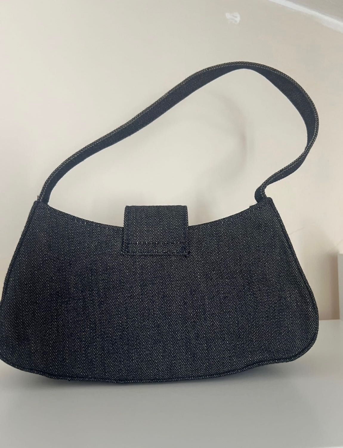 Guess Taş Detaylı Denim Omuz Çantası — görsel 4/9