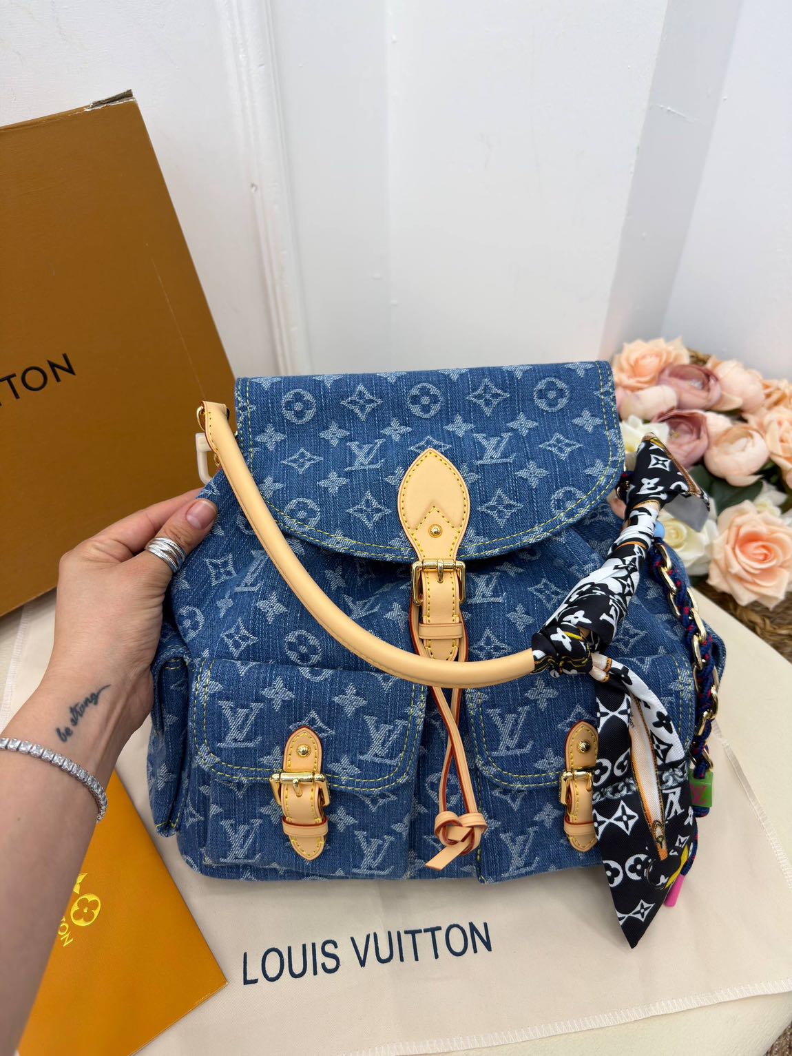 Louis Vuitton Mavi Jean Çanta — görsel 8/8