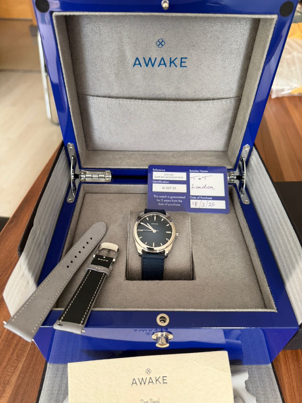 AWAKE — görsel 3/8