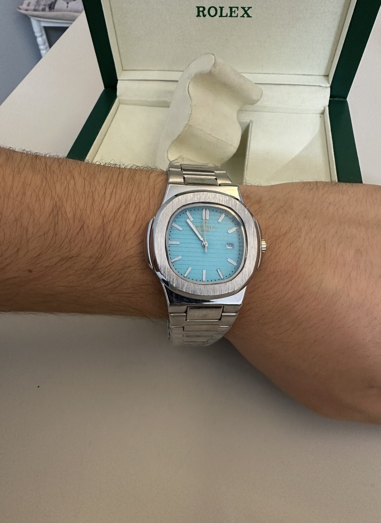 PATEK PHİLİPPE EŞREF TEK SAATİ PREMİUM+ — görsel 4/4