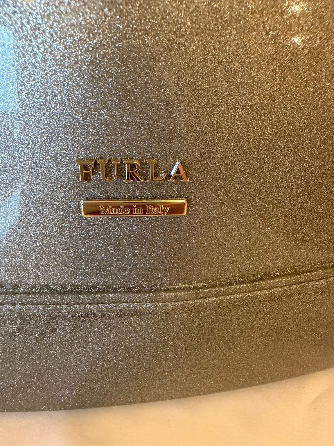 Furla Sırt Çantası sıfır çiziksiz — görsel 3/7