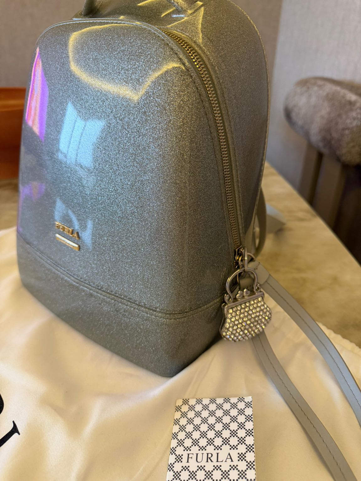 Furla Sırt Çantası sıfır çiziksiz — görsel 2/7