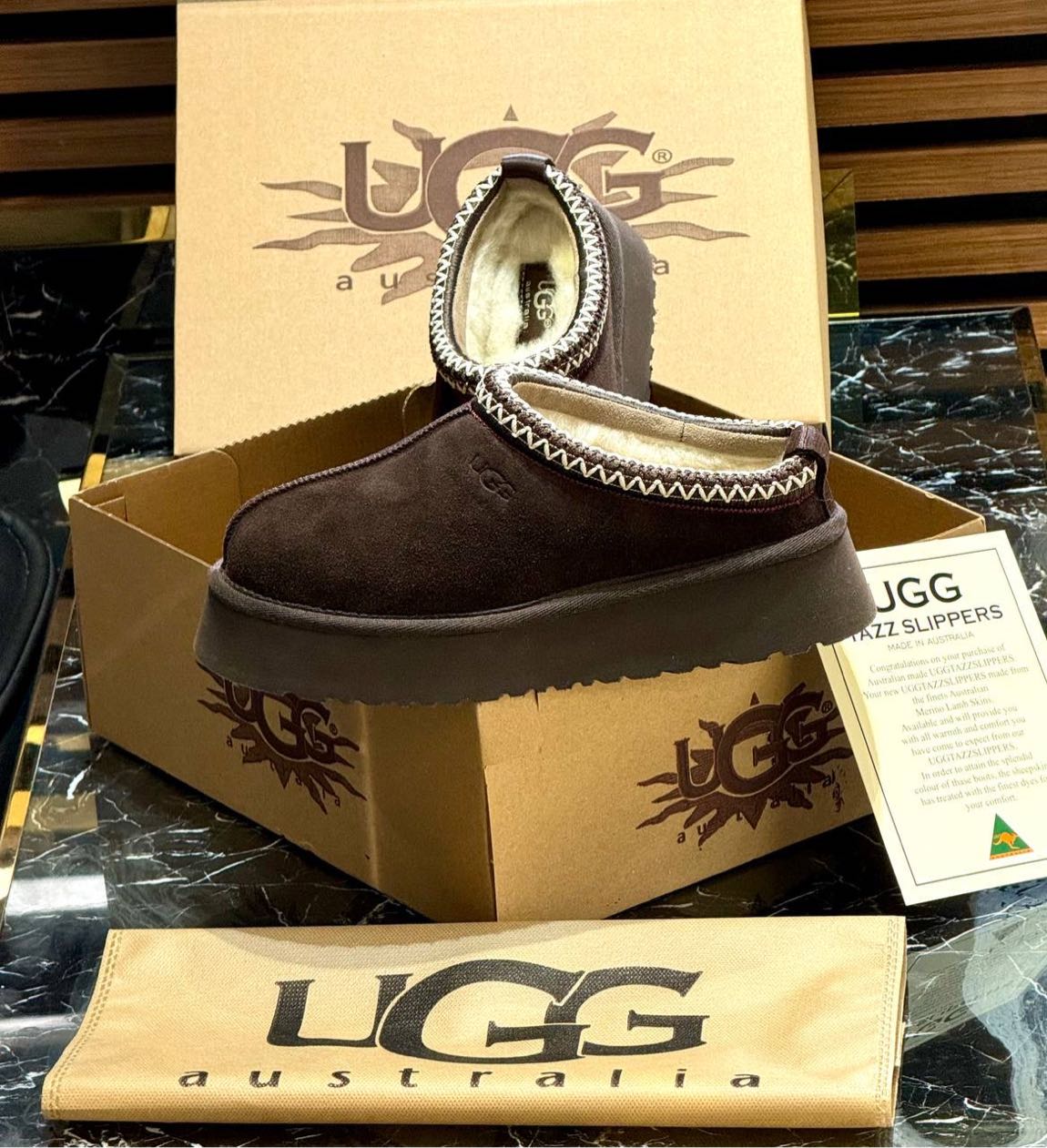 Orijinal deri ugg — görsel 20/20